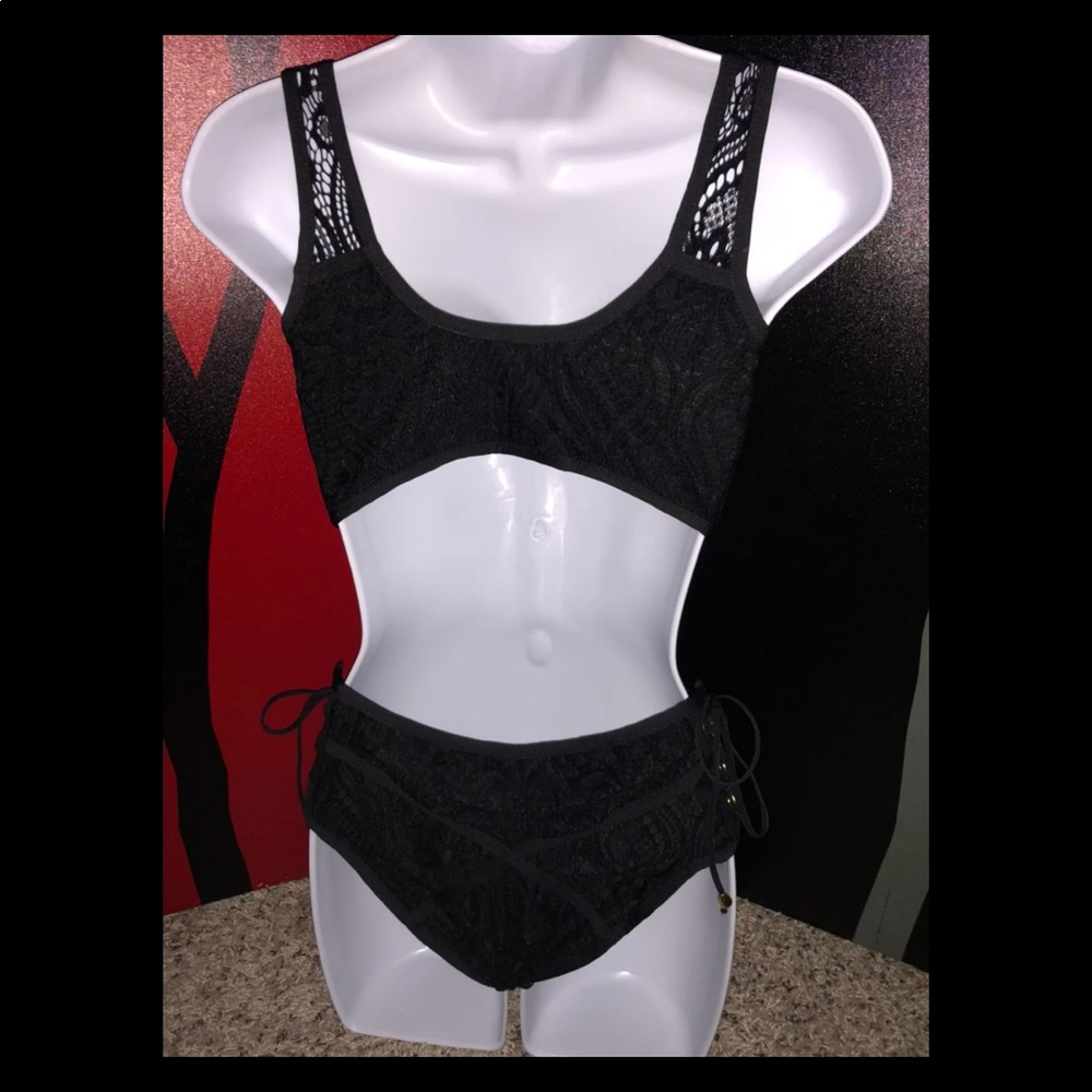 💮Lacy (2 piece bikini) - Picture 2 of 3